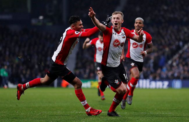 祸不单行，国际足联网站显示广西平果有四条转会禁令