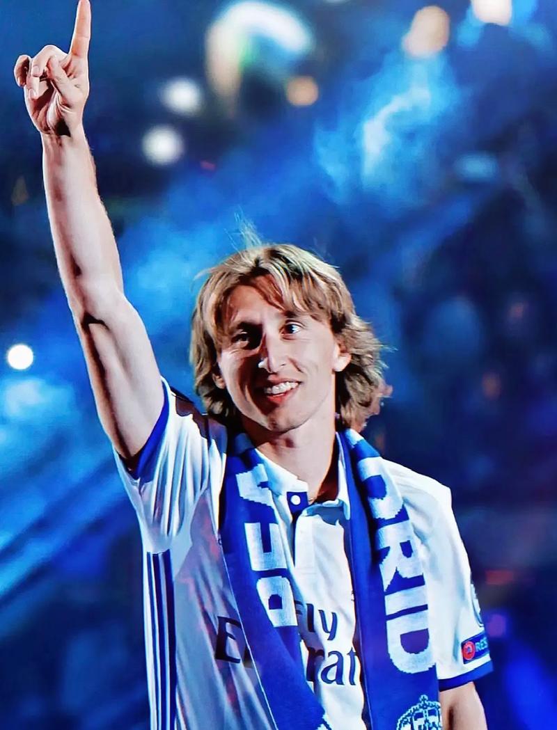 美记：公牛12号新秀埃森格将接受肩部手术，赛季报销