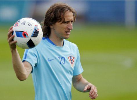 开拓者队记：今天的裁判烂到极点，完全掌控不住局面